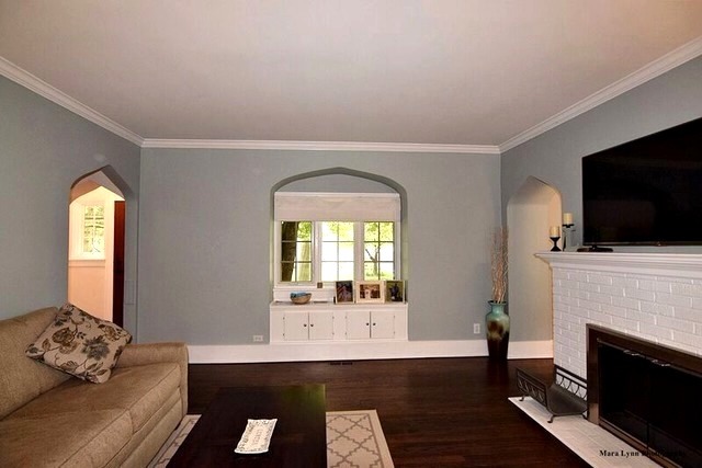 611 S Gables Blvd, Wheaton, IL 60187 photo 8