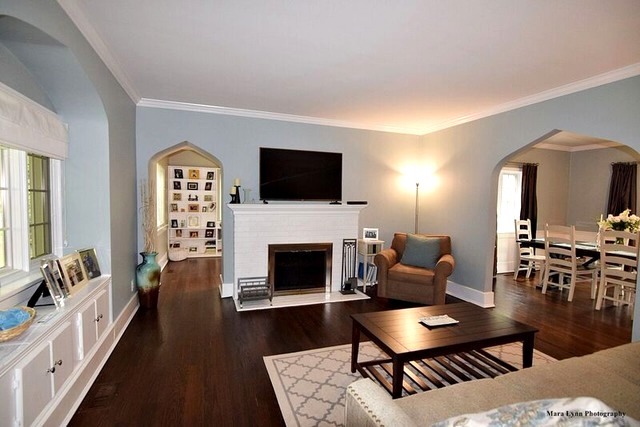 611 S Gables Blvd, Wheaton, IL 60187 photo 9