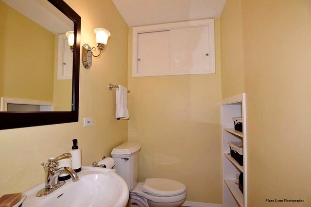 611 S Gables Blvd, Wheaton, IL 60187 photo 15