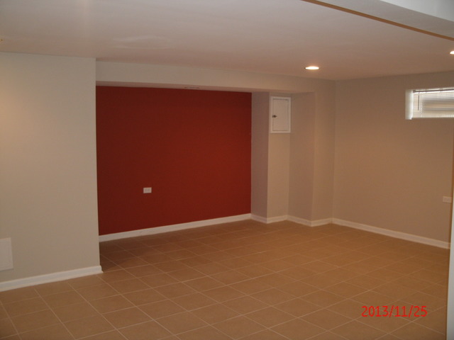 10501 S Eberhart Ave, Chicago, IL 60628 photo 11
