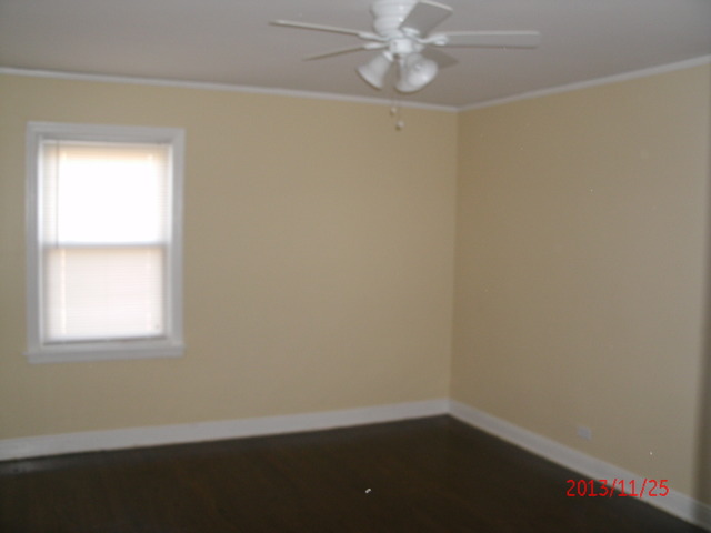 10501 S Eberhart Ave, Chicago, IL 60628 photo 7