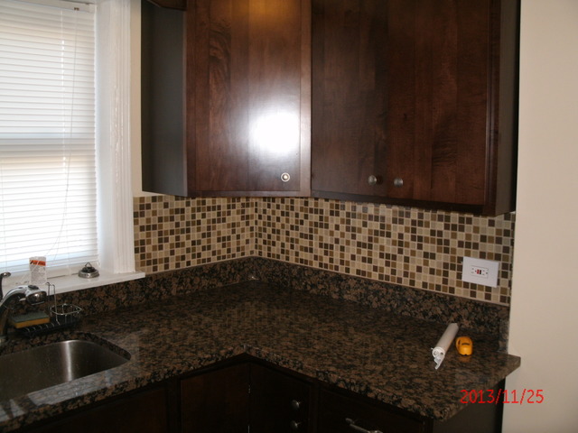 10501 S Eberhart Ave, Chicago, IL 60628 photo 6
