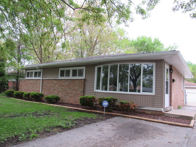 2929 Nottingham Ave, Markham, IL 60428 photo 1