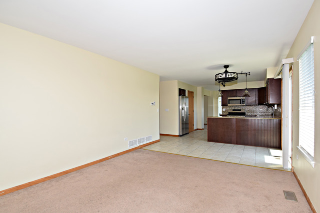 5604 Stonybrook Dr, Plainfield, IL 60586 photo 7