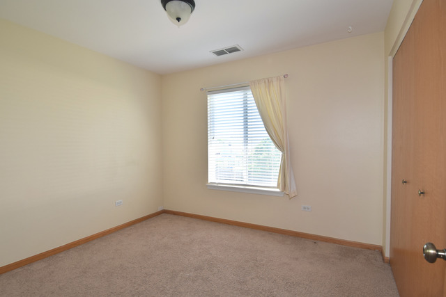 5604 Stonybrook Dr, Plainfield, IL 60586 photo 13
