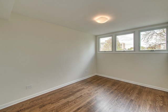 1474 E 56th St, Chicago, IL 60637 photo 17