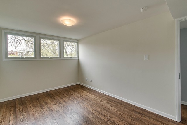 1474 E 56th St, Chicago, IL 60637 photo 19