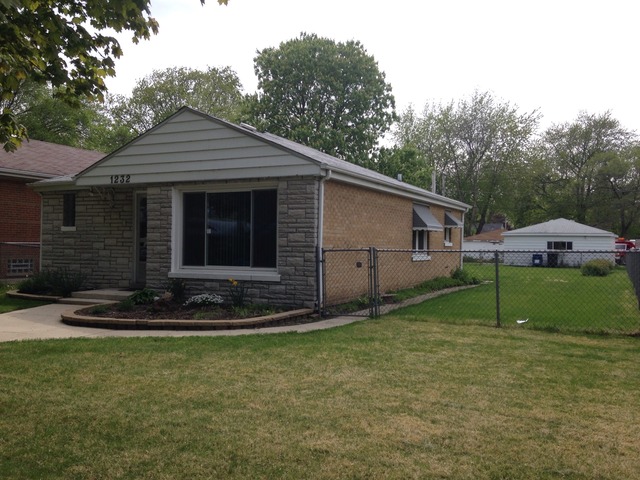 1232 Pitner Ave, Evanston, IL 60202 photo 1