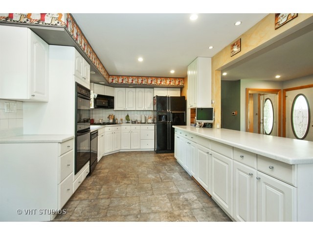 517 North Cir, Itasca, IL 60143 photo 3