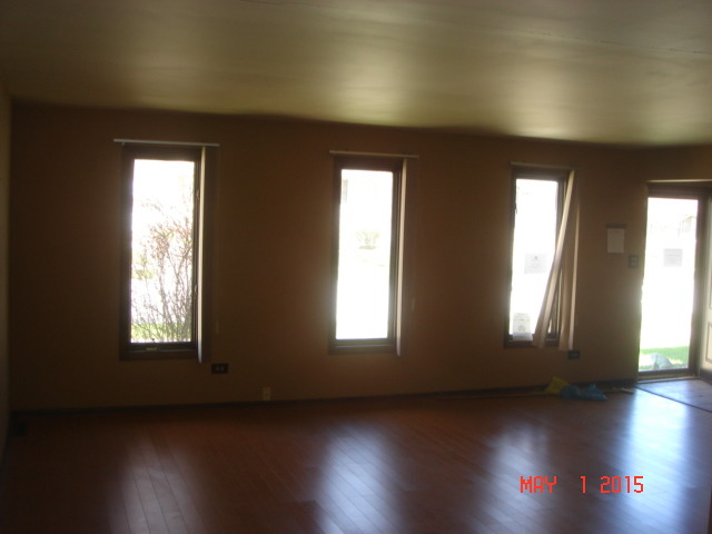 15607 End Ave, Dolton, IL 60419 photo 2