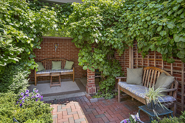 422 Childs St, Wheaton, IL 60187 photo 24