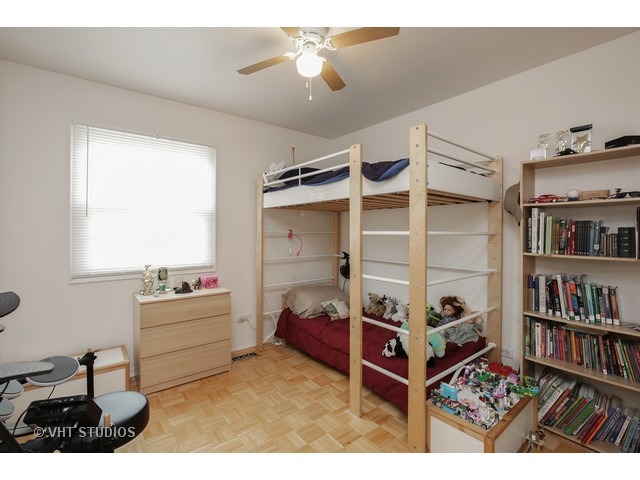 121 Lucille Ct #b, Bartlett, IL 60103 photo 5