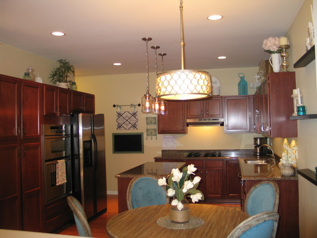 2130 Yale Cir, Hoffman Estates, IL 60192 photo 6
