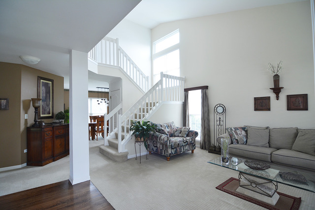 2251 Deerpath Dr, Elgin, IL 60123 photo 3