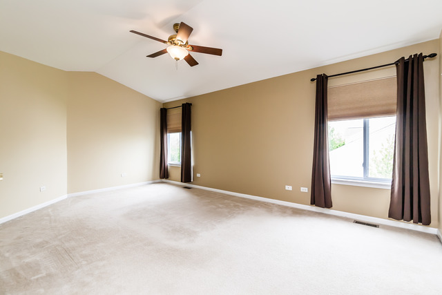 6805 Desert Dr, Plainfield, IL 60586 photo 7