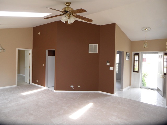 679 Foster Ave, Bartlett, IL 60103 photo 8