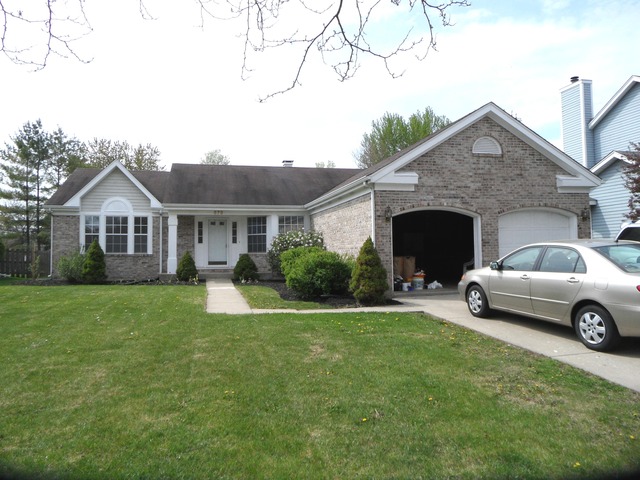 679 Foster Ave, Bartlett, IL 60103 photo 1