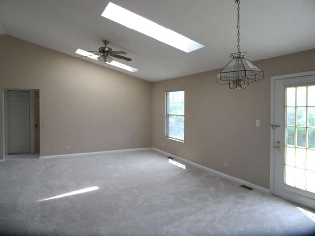 679 Foster Ave, Bartlett, IL 60103 photo 6