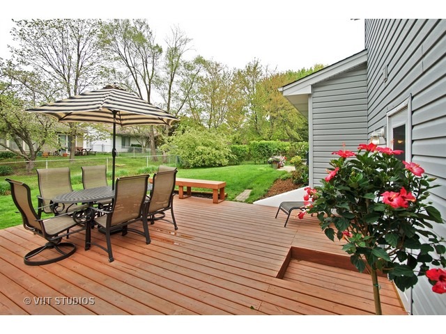 1360 Meyer Rd, Hoffman Estates, IL 60169 photo 21