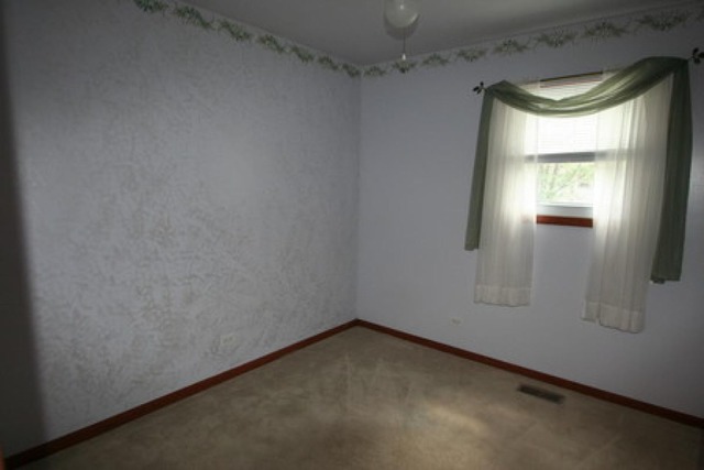 5718 Dover Rd, Oak Forest, IL 60452 photo 11