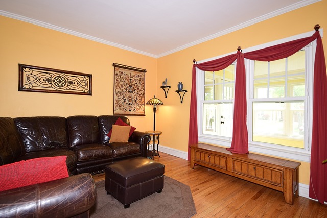 456 Shenstone Rd, Riverside, IL 60546 photo 4