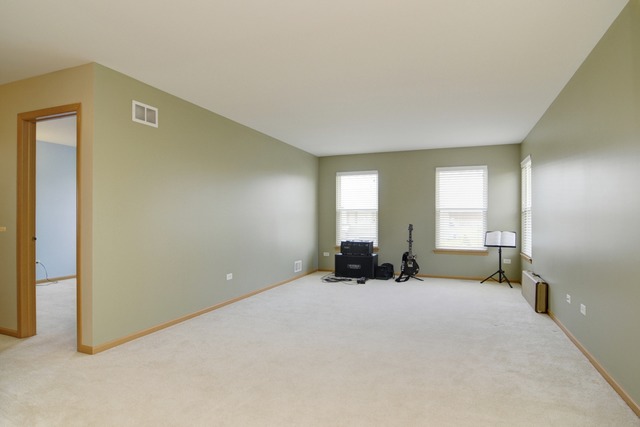 1149 Swan Dr, Elburn, IL 60119 photo 16