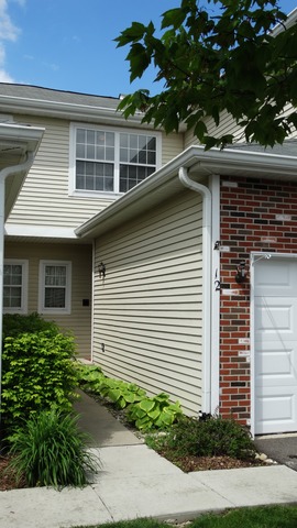 12 Grandview Ct, Algonquin, IL 60102 photo 1