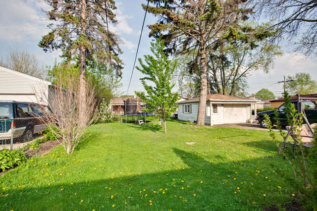 1301 N Lind Ave, Berkeley, IL 60163 photo 17