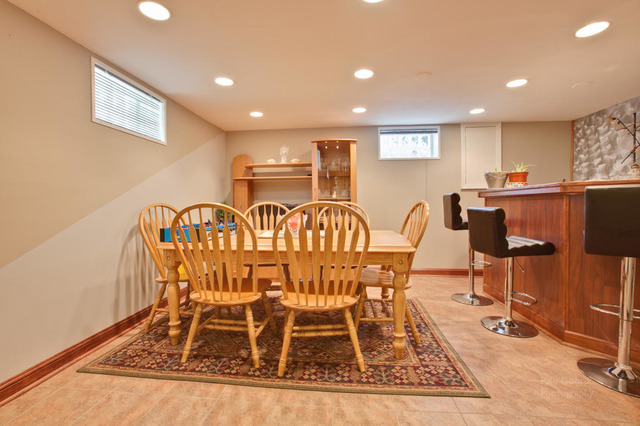 1301 N Lind Ave, Berkeley, IL 60163 photo 10