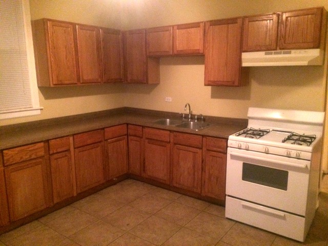 654 E 88th St, Chicago, IL 60619 photo 1