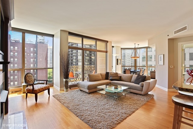21 E Huron St #1203, Chicago, IL 60611 photo 10