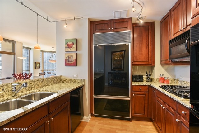 21 E Huron St #1203, Chicago, IL 60611 photo 16