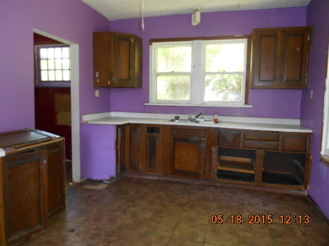 2509 1st St, Peru, IL 61354 photo 1