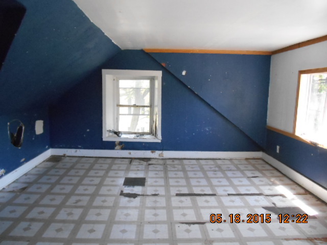 2509 1st St, Peru, IL 61354 photo 8