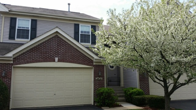 2435 Stonegate Rd, Algonquin, IL 60102 photo 1