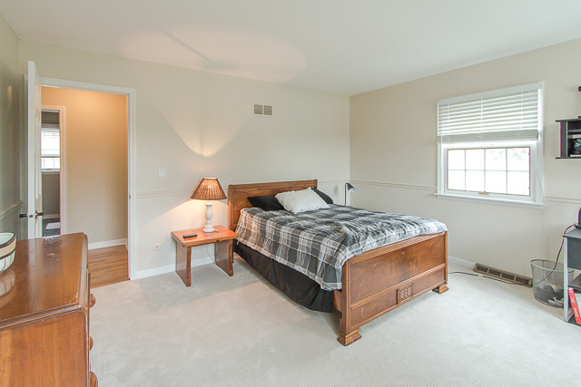 1355 N Summit St, Wheaton, IL 60187 photo 22