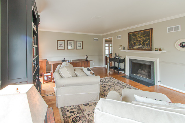 1355 N Summit St, Wheaton, IL 60187 photo 6