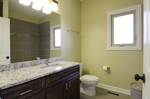 5544 S Narragansett Ave, Chicago, IL 60638 photo 12