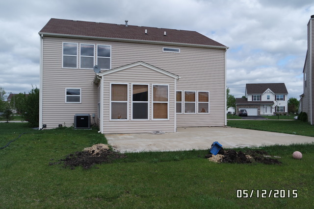 1715 Kenicott Ln, Plainfield, IL 60586 photo 3