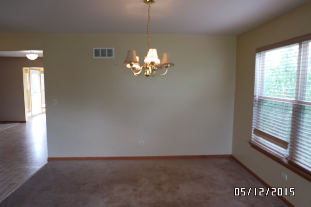 1715 Kenicott Ln, Plainfield, IL 60586 photo 5