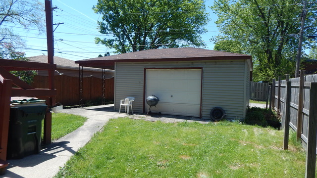 2124 S 21st Ave, Broadview, IL 60155 photo 18