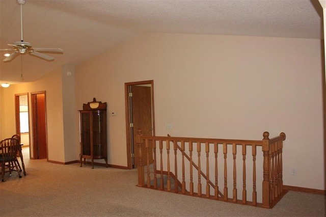 15439 Henry Rd #b, Morrison, IL 61270 photo 4