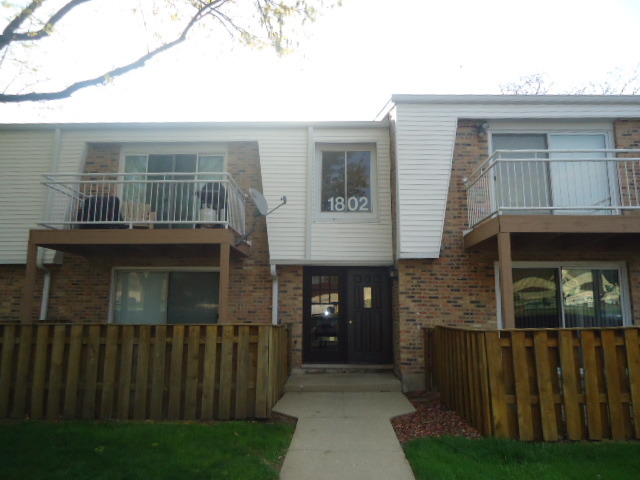 1802 Plum Grove Rd #2c, Rolling Meadows, IL 60008 photo 1