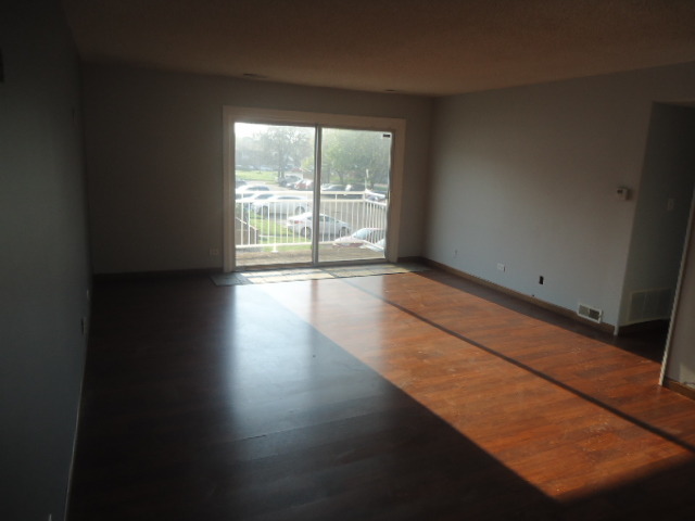 1802 Plum Grove Rd #2c, Rolling Meadows, IL 60008 photo 4
