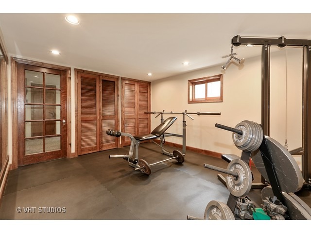 260 E May St, Elmhurst, IL 60126 photo 19
