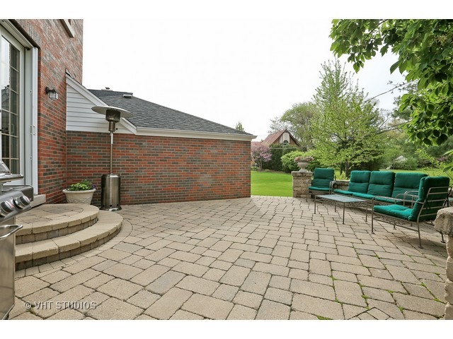 260 E May St, Elmhurst, IL 60126 photo 24