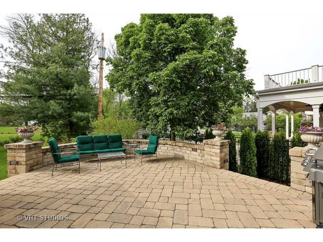 260 E May St, Elmhurst, IL 60126 photo 21
