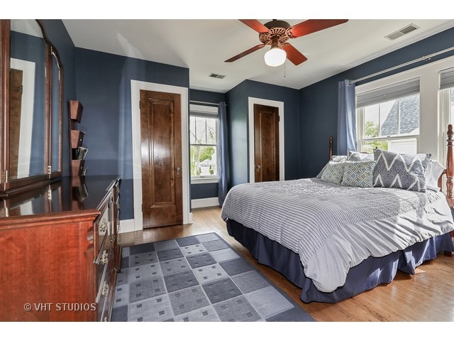 260 E May St, Elmhurst, IL 60126 photo 10