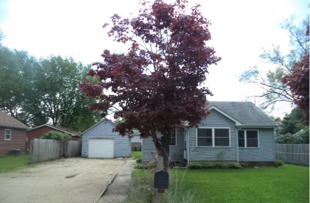 417 5th Ave, Marengo, IL 60152 photo 1