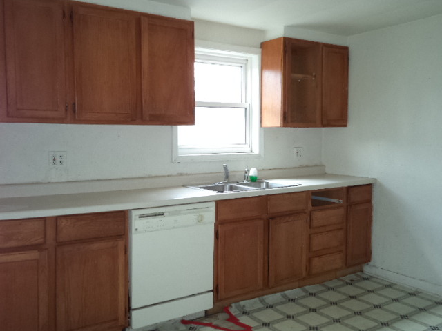 417 5th Ave, Marengo, IL 60152 photo 2
